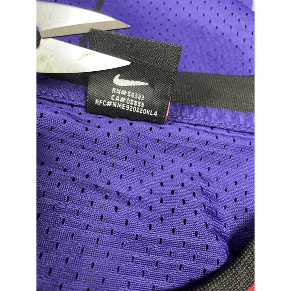 Vtg Nike Toronto Raptors Vince Carter #15 Jersey Purple 90s NBA M Length + 2 - Picture 10 of 11